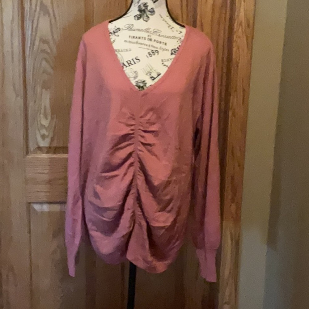 Light weight dusty rose sweater by Lane Bryant. Size 22/24.